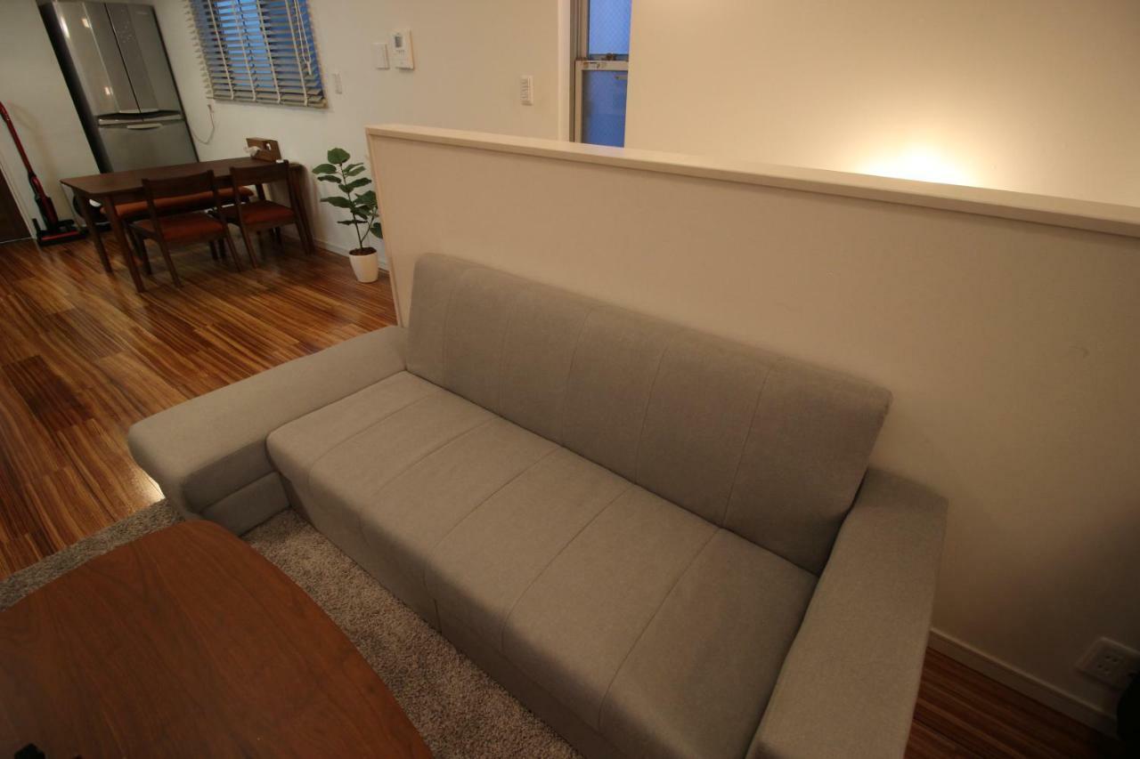 Aguri Home Осака Екстериор снимка